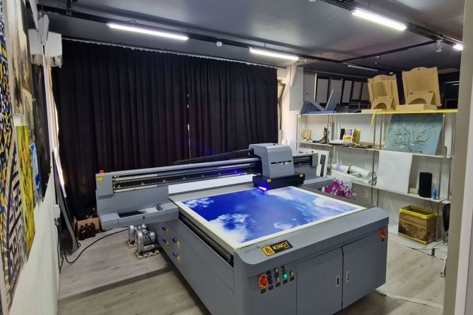 Scaling High-Value Art Reproduction & Architectural Decor: An Industrial UV Flatbed Case Study